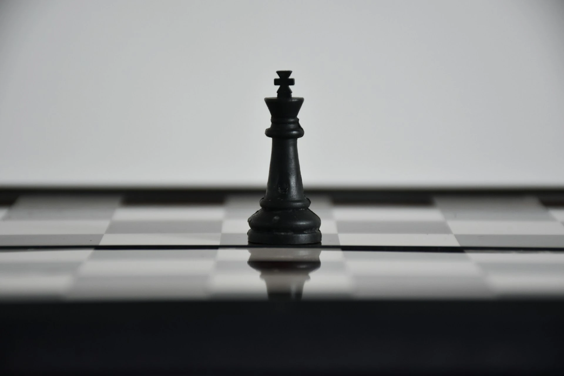 Blog thumbnail_Laravel is King
